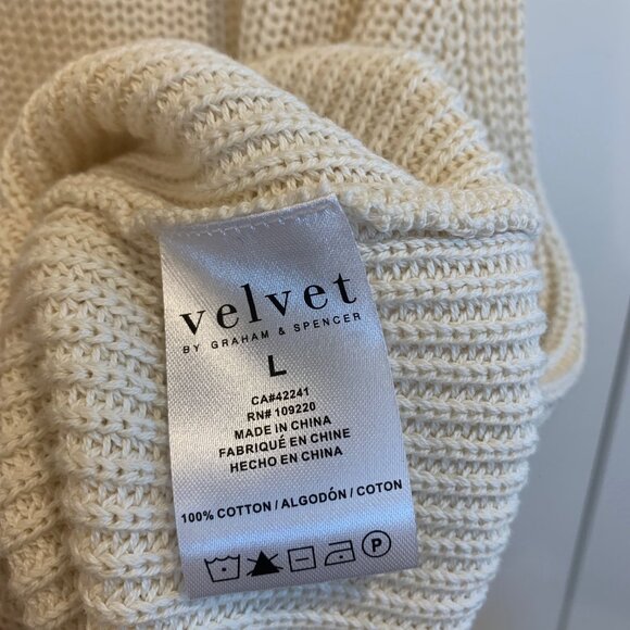 Velvet by Graham & Spencer Muna Sweater Vest - Picture 7 of 11